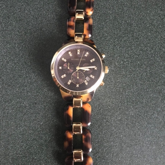 Michael Kors Showstopper Chronograph Tortoise Shell Women’s Watch MK5609 - Picture 15 of 16